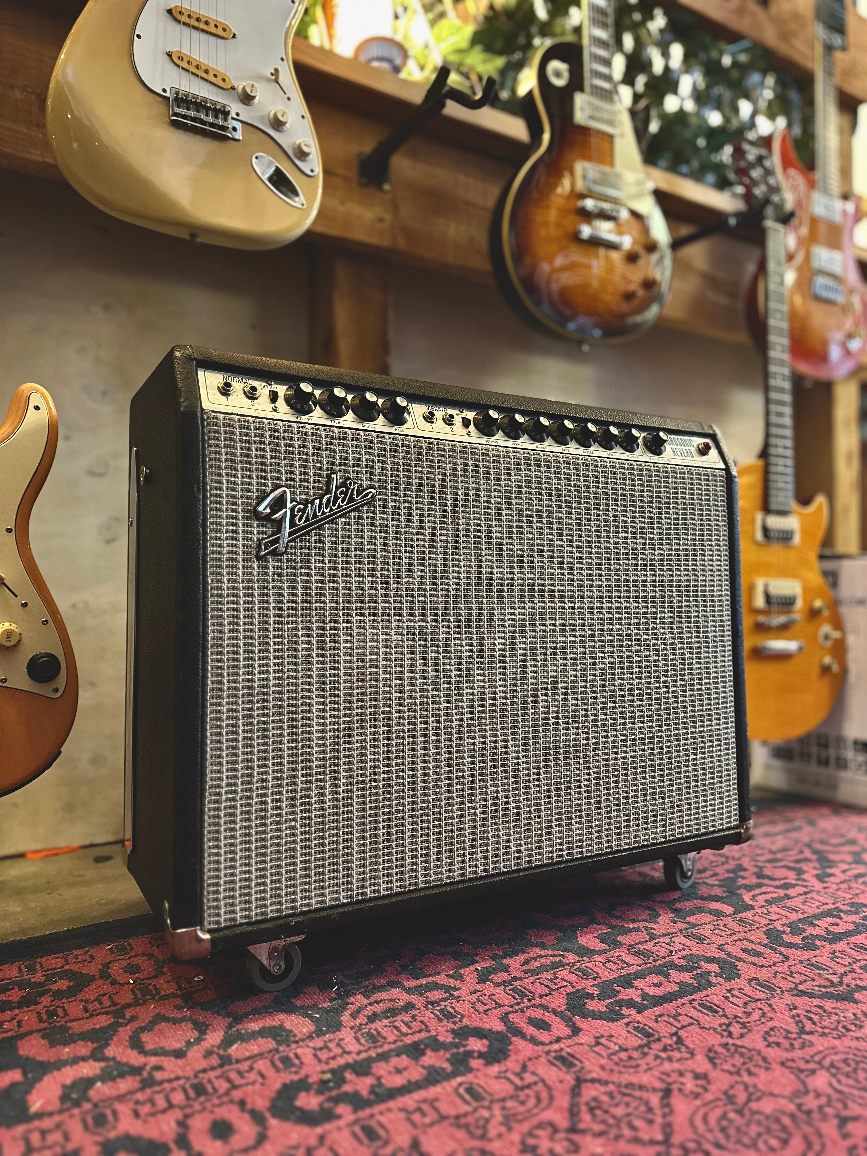 Fender | Vibrosonic Reverb | 15 Fender | Vibrosonic Reverb | 15